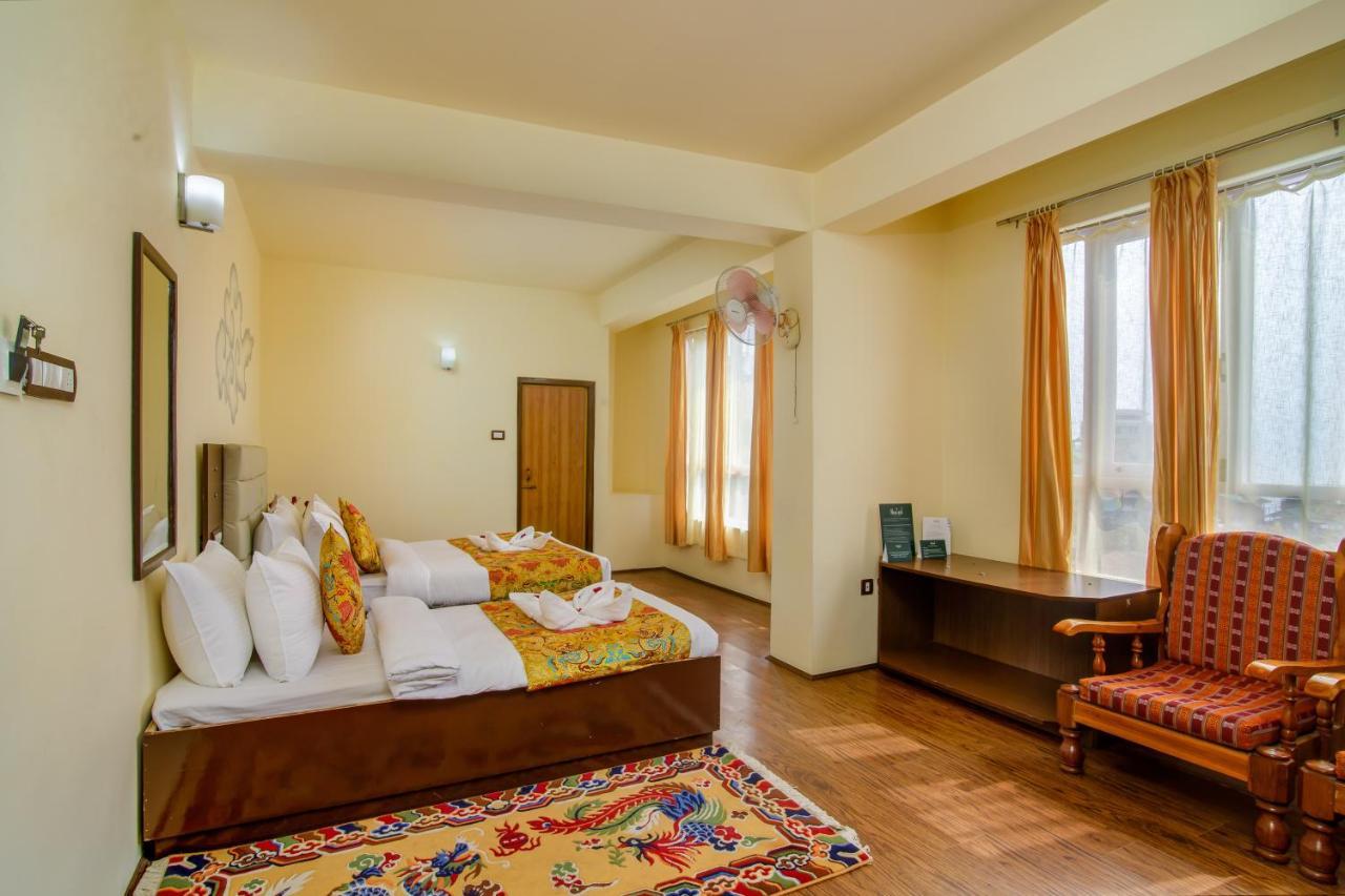 Muscatel Grand Silkroute - 300 Mts From Mg Marg 강토크 외부 사진