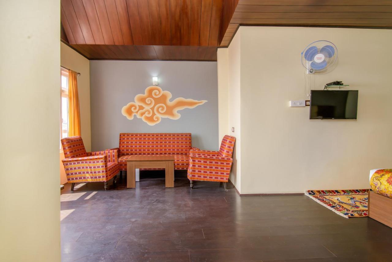 Muscatel Grand Silkroute - 300 Mts From Mg Marg 강토크 외부 사진