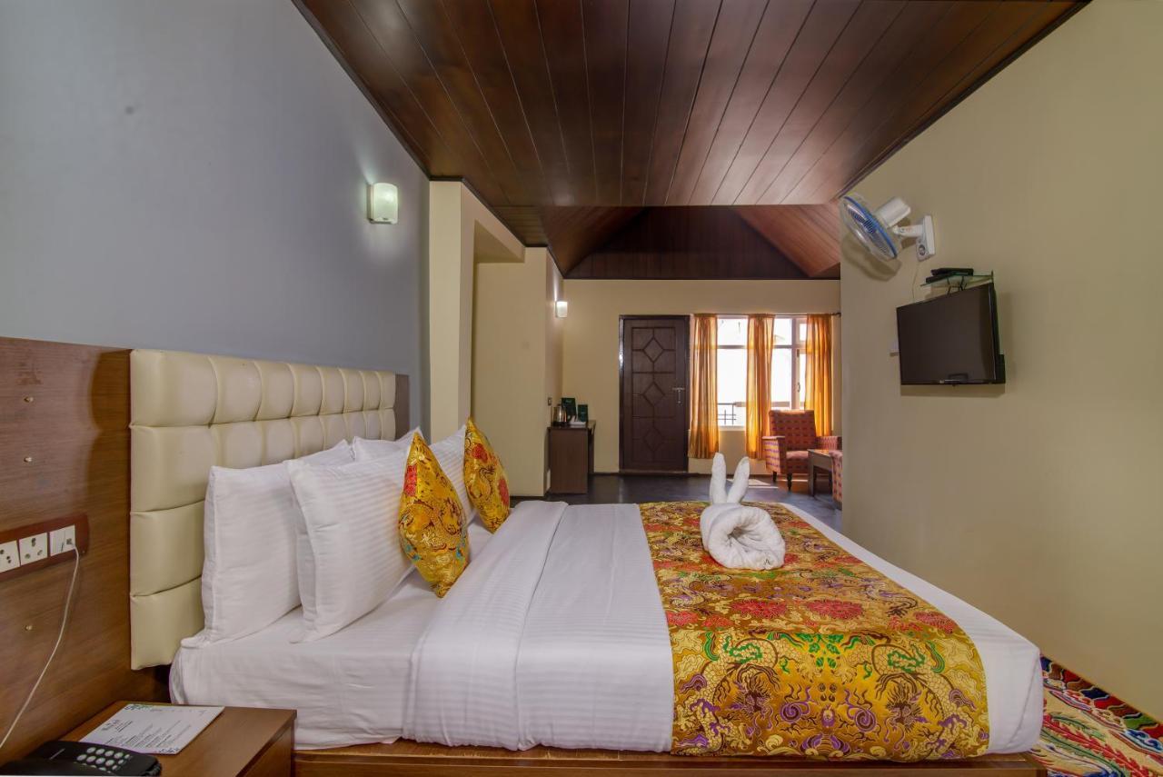 Muscatel Grand Silkroute - 300 Mts From Mg Marg 강토크 외부 사진